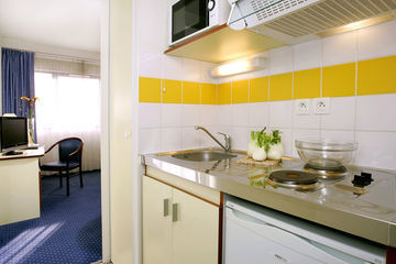 Comfort Suites Cannes Mandelieu Exteriör bild