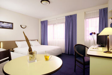 Comfort Suites Cannes Mandelieu Exteriör bild